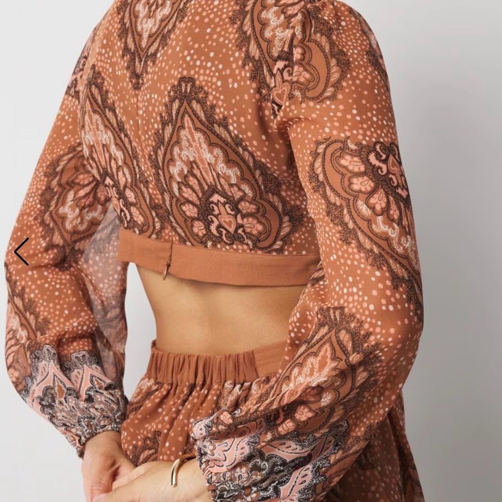White House Black Market Brown Printed Maxi Dress with Cutout Waist - Picture 4 of 5